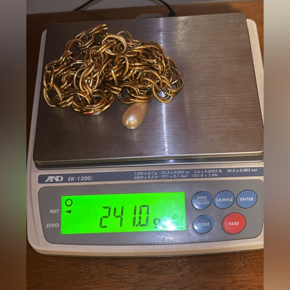 Vintage Trifari Belt - Picture 9 of 10